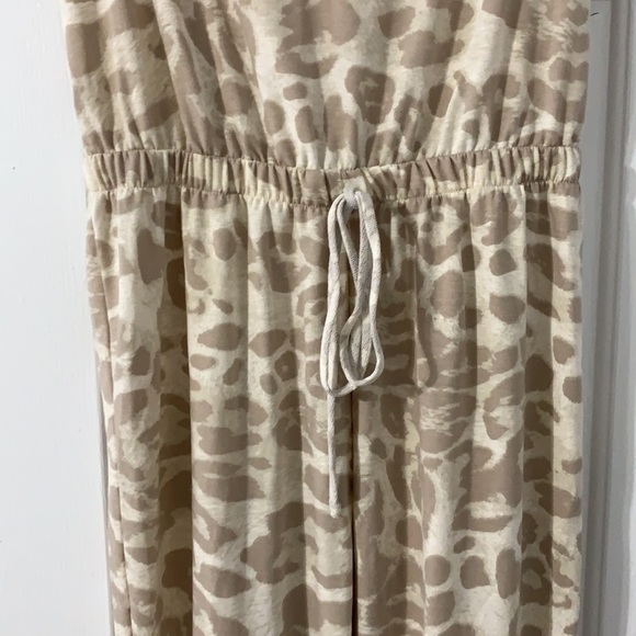 Brand New Adorable Boutique Romper - Picture 4 of 5